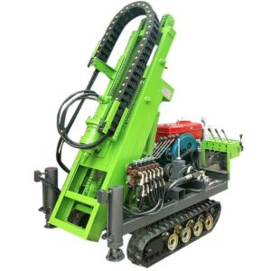 Small Rubber Crawler Solar Pile Driver Single Pump 1m - 30m Borehole Depth
