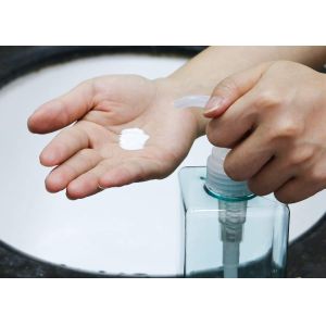 Refillable Cosmetic Pump Bottles Empty Plastic Lotion Containers 450ml