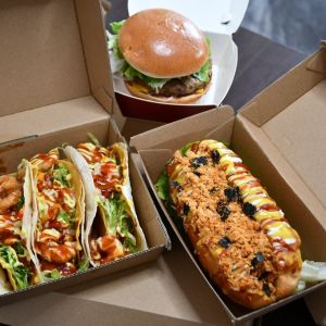 Wholesale customized printing logo eco-friendly and biodegradable fast food