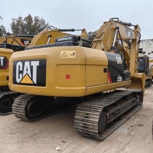 Used Excavator CAT 323 323D Original Japan Caterpillar 323D with 110KW in