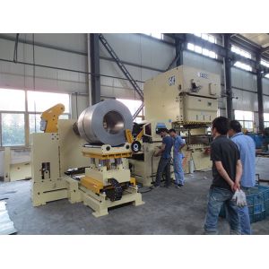 Automatic NC Servo Coil Feeder Straightener Uncoiler Auto Parts Production Line