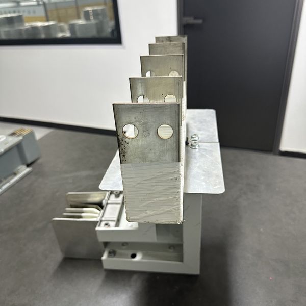 Plug In Box Sandwich Type Busbar For Dense Insulation Type Bus Duct