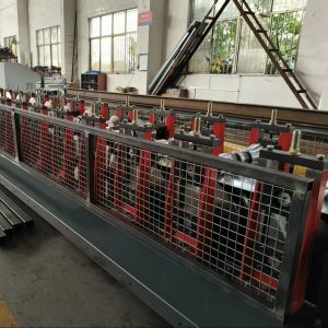 New Design Aluminum PPGI Galvanized Steel V-style Tile Ridge Capping Valley