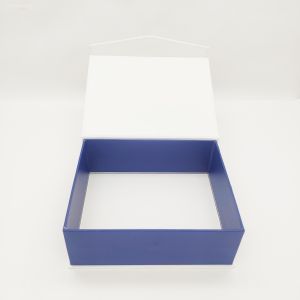 Magnetic Closed Cardboard Classic Gift Box Luxury Packaging Boxes
