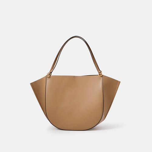 Buy 54cm 14cm Cowhide Shoulder Bag Niche Wide Strap Shoulder Bag at wholesale prices