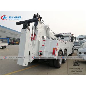 371HP 30 - 60T Shacman 8x4 Heavy Wrecker Trucks