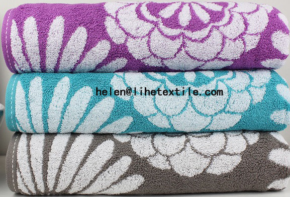 Buy 100% cotton jacquard bath towel , yarn dyed , towel set at wholesale prices