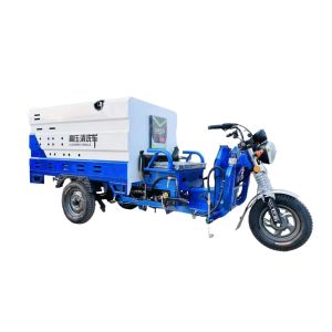 China Manual Transmission Three Wheel High Pressure Cleaning Truck Euro 4 Energy Residential Property Road Cleaning Car on sale