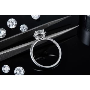 925 Sterling Silver Jewelry Diamond Moissanite Engagement Rings Round Shaped