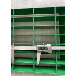 China 100mm Green Steel Grating for Fence and Wall Safety on sale