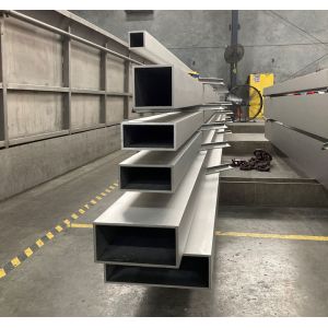 304 Stainless Steel Seamless Tubing 3x3 Square Hot Rolled