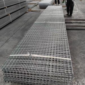 Silver Rectangular Non Slip Grating Weather Resistance