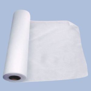 China Non Woven 20G Spunbond Disposable Bed Sheet Roll on sale