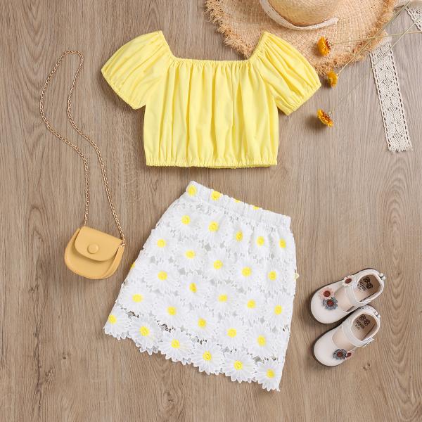 Buy 130cm Summer Children's Clothing Sunflower Print Girls' Two Piece Set at wholesale prices