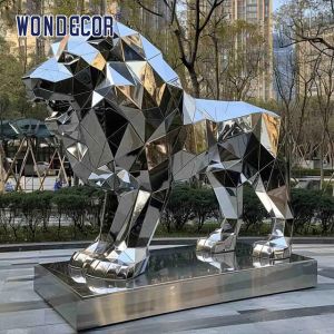Outdoor garden large abstract forged metal geometric lion sculpture