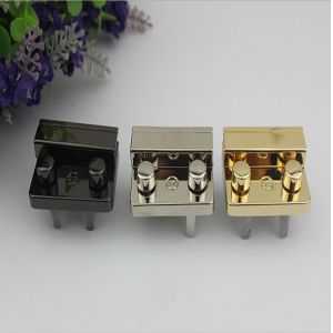 Handbag hardware suppliers wholesale light gold metal push lock