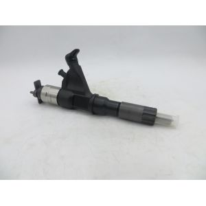 Good Quality common rail injector 295050-0324 for ISUZU 4HK1 Engine 8-98110607-5