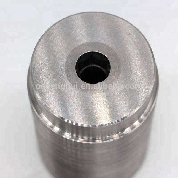 Multi-station cold heading machine nut forming die