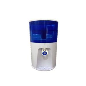 Quality Counter Top Cold 8.5l Mini Water Cooler Dispenser With Filtration Function for sale