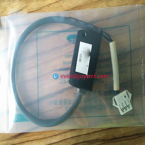 Buy Samsung SM321 sensor J90611038E E3S-LS3N at wholesale prices