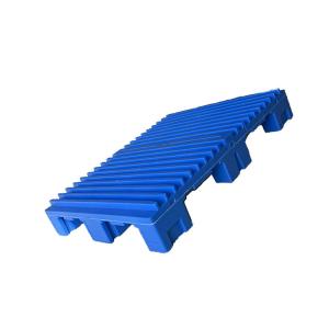 Rackable 1060x750 Injection Molded Plastic Pallets HDPE 4000Kg Logistics