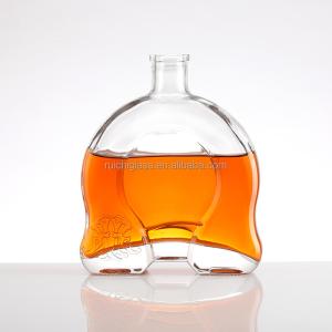 Superior Whisky Bottles with Modern Design and Enhanced Functionality