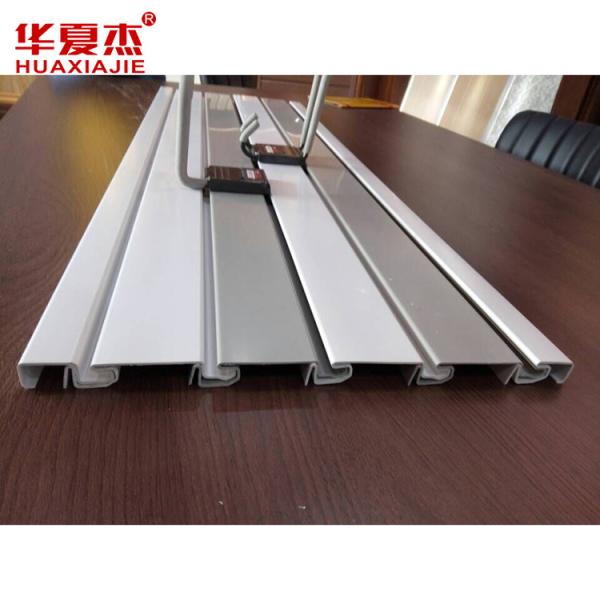 Excellent Moisture Resistance PVC Slatwall Panels Easy Installation Smooth