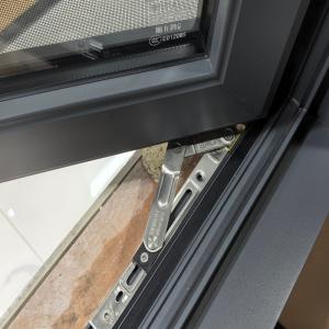 NFRC Certificated Modern Design Aluminum Casement Window with Powder Coating and