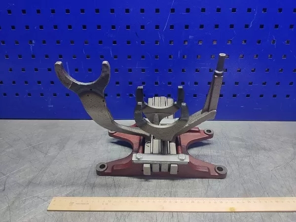 Mtz Tractor Parts Plug Housing Assembly 50-1702080-A for Mtz Tractor Part