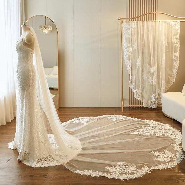 Unique Customized 3.5m*1.3m Wholesale Long Cathedral Appliqued Lace Sequins Tulle Bridal Wedding Ivory Veil With Hair Co