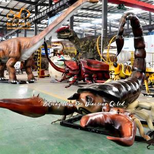 Mechanical Lifelike Artificial Insect Animated Animatronic Centipede Model