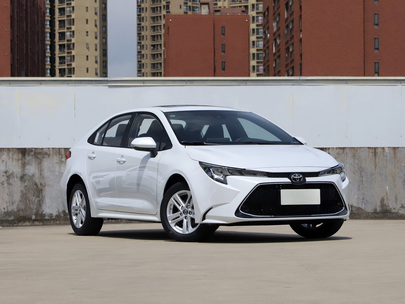 Toyota Ralink 2021 185T CVT Luxury Edition Compact Car Gasoline