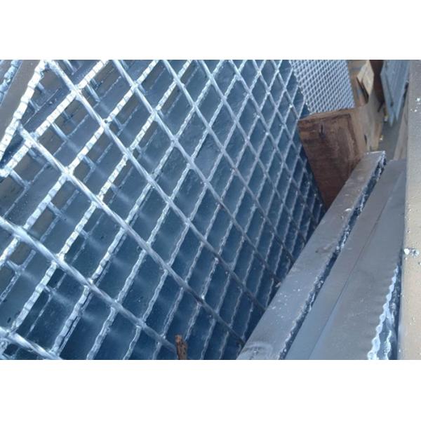 19-W-4 Heavy Duty Steel Grating , Steel Stair Treads Grating Welding Process