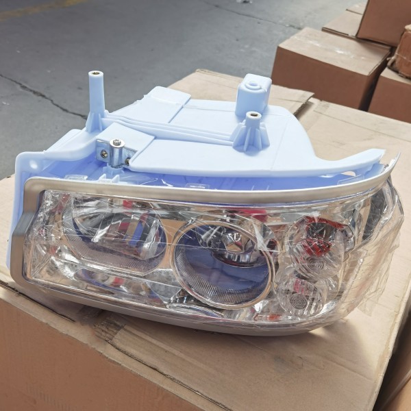 Buy Sinotruk Howo Truck Spare Head Lamp Left WG9719720001 at wholesale prices