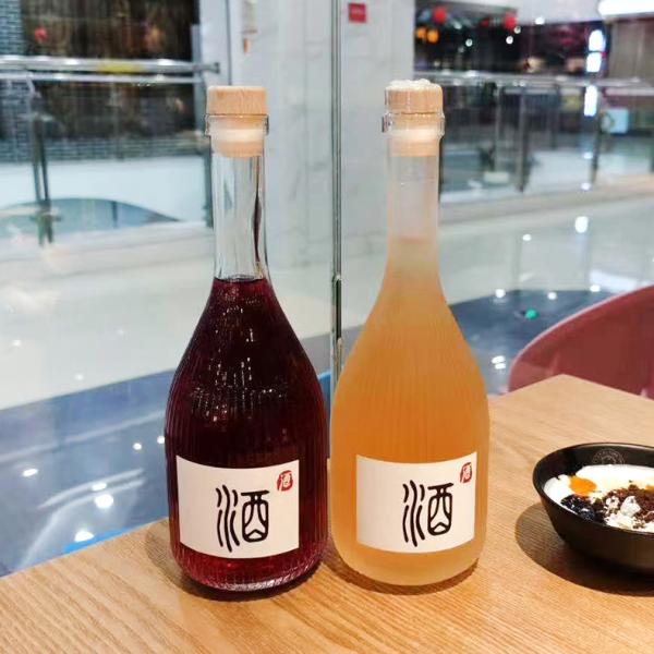 500ml glass liquor bottle green plum wine bottle Sealed beverage bottle with lid