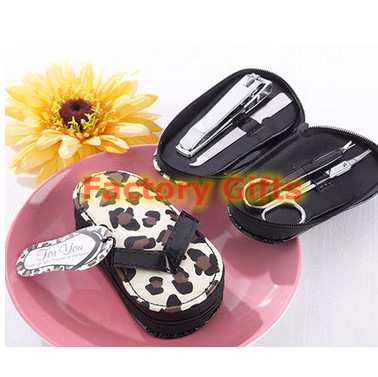 Buy Portable Personalized Wedding Souvenirs Slipper Manicure Set Practical at wholesale prices