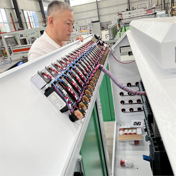 PVC Pipe Twin Screw Extruder Food Processing Plastic Double Screw Extruder Machine