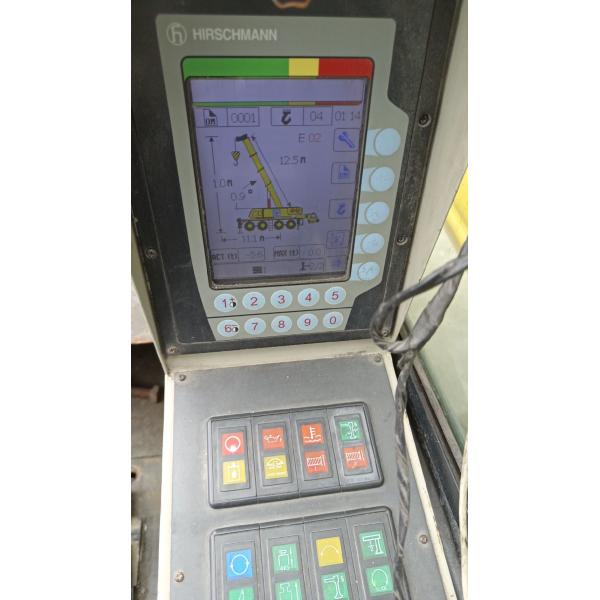 Xg Second-Hand Mobile Truck Crane 50 Tons of Lifting