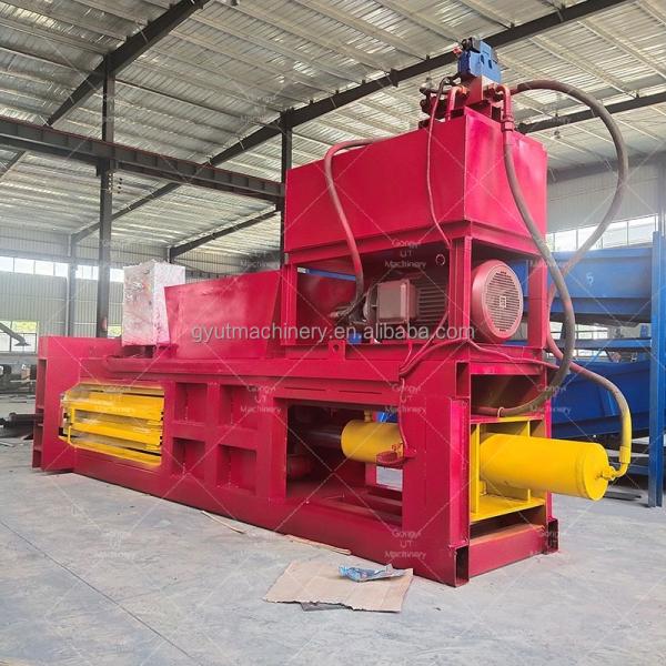 400-500kg Capacity Hydraulic Square Hay Balers 2620*2140*3390MM Max. Capacity 5 ton/h