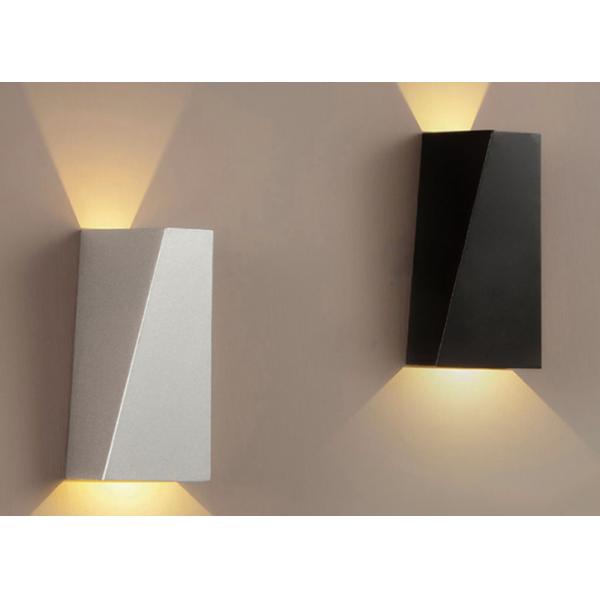 Buy Metal Material Diameter 10.5cm Height 22cm Indoor Modern Wall Light at wholesale prices