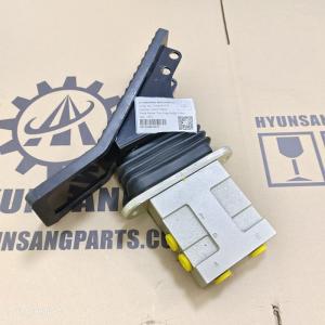 Pedal Valve K1017382A K1017382 K1003637G K1003664D1 420-00347 426-00247B For