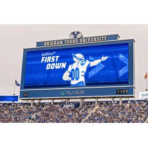 P10 SMD3535 Outdoor LED Advertising Screen 10mm Pitch IP67 Waterproof