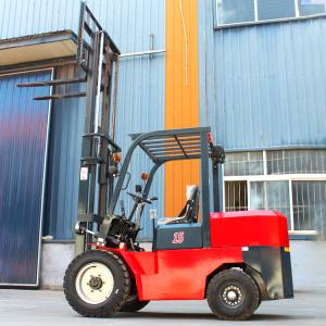Quality Factory Wholesale Cheap 1.5ton Telescopic Reach Stacker Forklift Mini Diesel Forklift with Attachments for sale