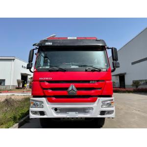 Sinotruk 8000L Water Foam Fire Truck With Double Cabin Multifunctional