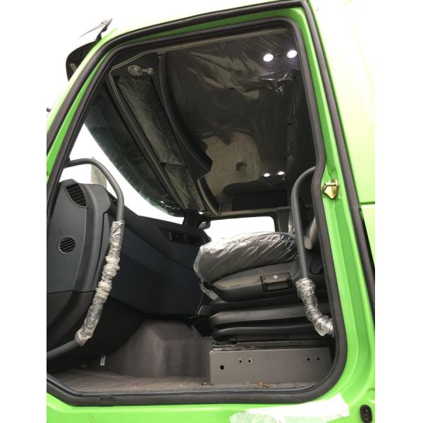 SINOTRUK HOWO Dump Truck A7 Front Lifting Hydraulic System 30 - 40 Tons RHD 6X4