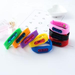 Natural Essential Oil ultrasonic fly repeller convenient Repellent Insect