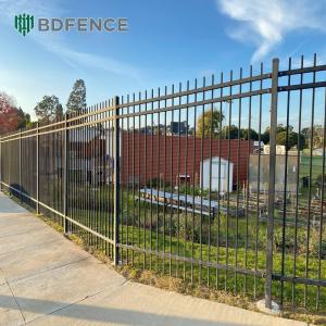Metallic Finish Shiny Metal Tubular Fencing Easily Assembled