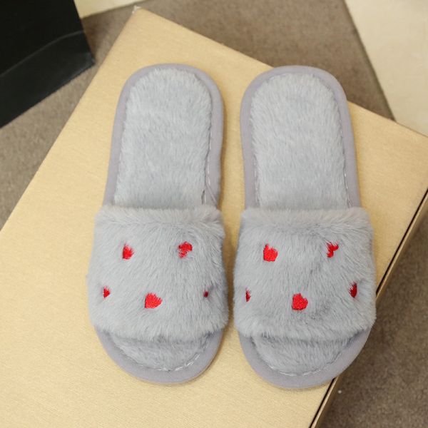 Soft Sole Ladies Indoor Slippers Womens winter Slippers Anti Slip Design