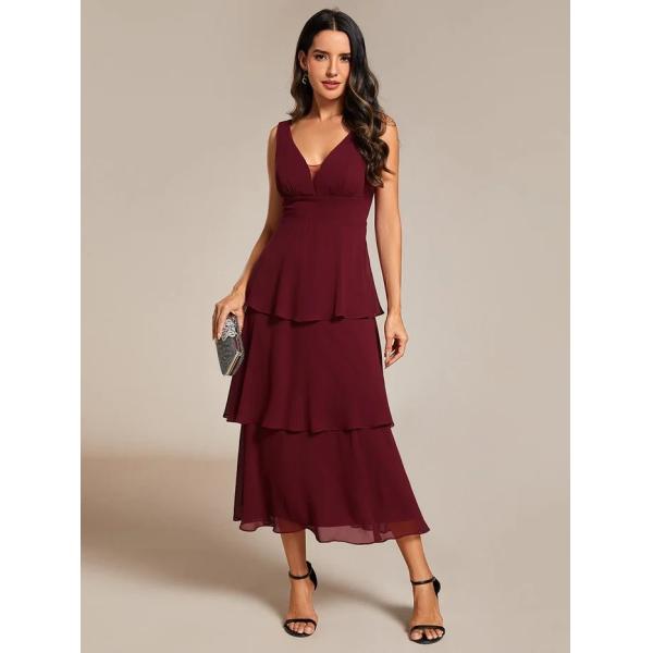 Beautiful Multi-layered Hem V-neck Sleeveless A-line Burgundy Chiffon Wedding Guest Dress Cocktail Dresses