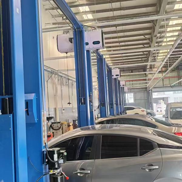 T245MZ Garages Two Post Car Hoist For Without Chains